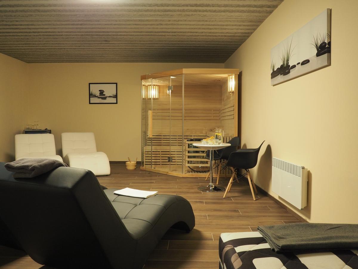 Pension Inspirace A Wellness Self Check-In Kolín 외부 사진